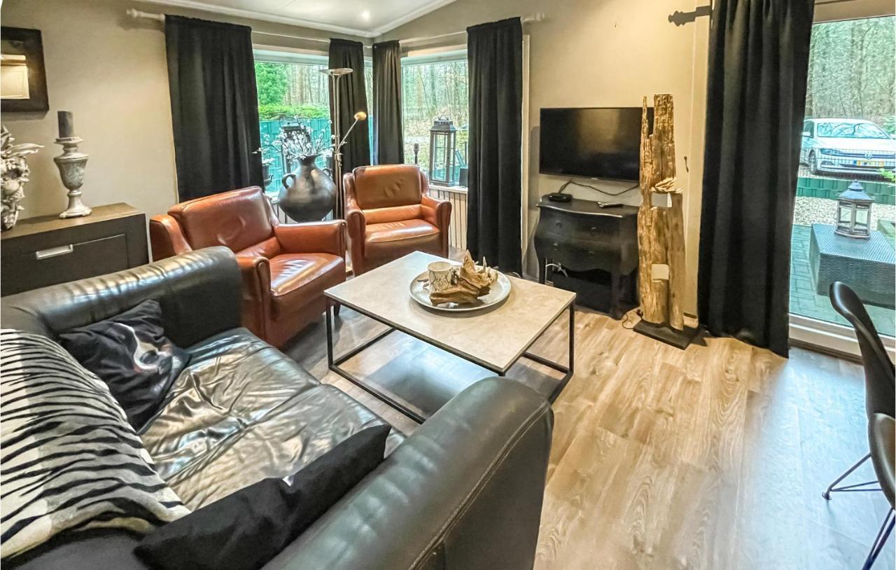 Awesome Home In Emst With Kitchen Bagian luar foto